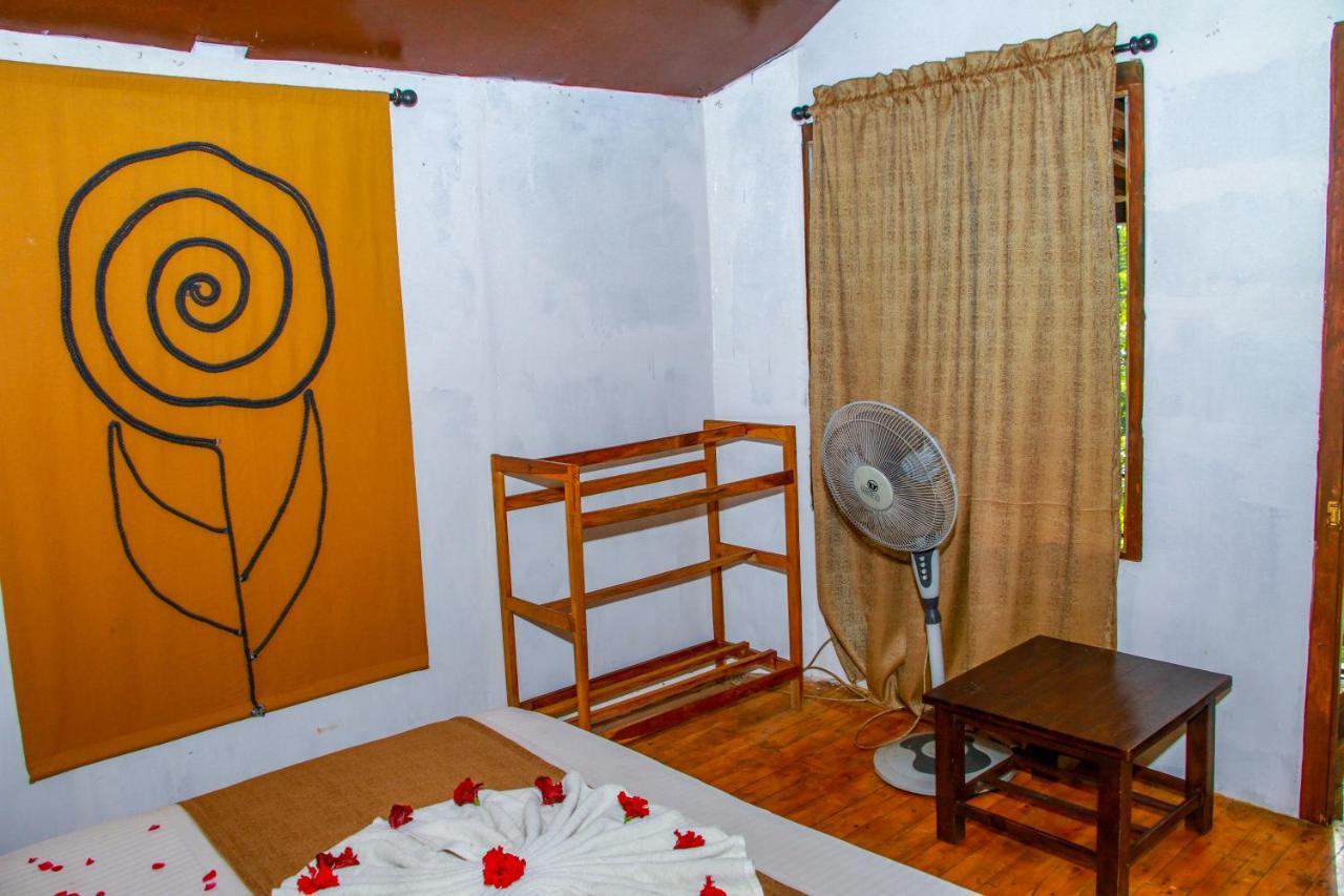 Experience The Comforts Of An Amazing Treehouse Sigiriya Exteriör bild