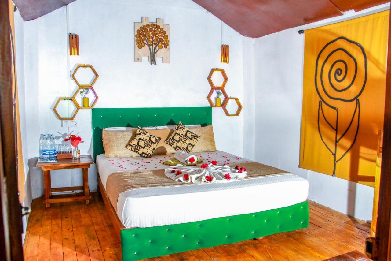 Experience The Comforts Of An Amazing Treehouse Sigiriya Exteriör bild